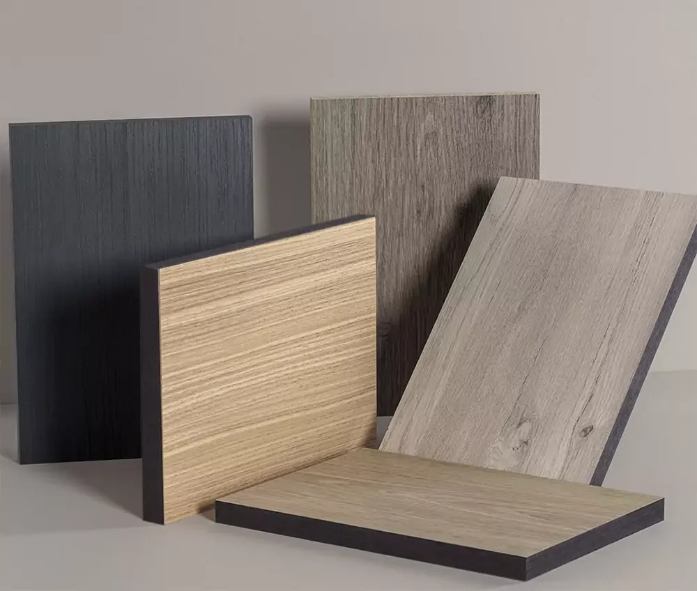 So sánh vách ngăn vệ sinh Compact HPL và MFC