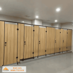 Vách ngăn vệ sinh trạm dừng chân